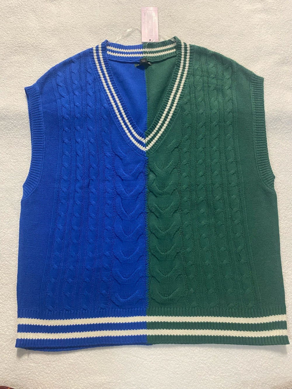 wild fable Blue and Green Cable-Knit V-Neck Sweater Vest